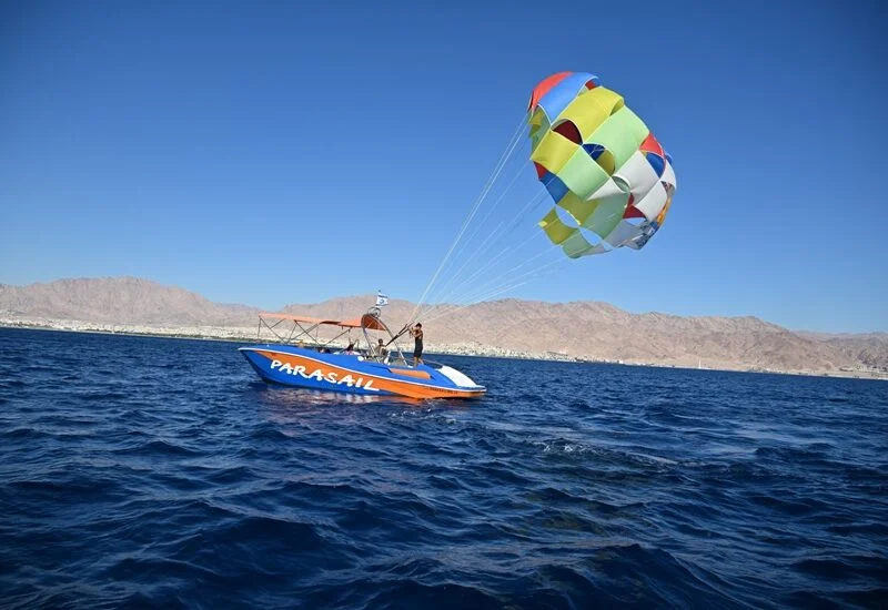 מצנח ים ליחיד באילת